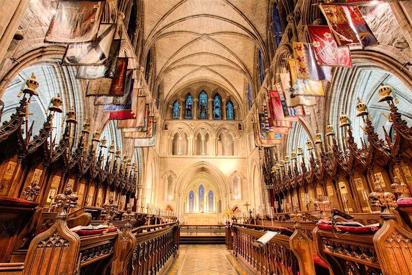 shutterstockRF_171642866.jpg Interior of St. Patrick's cathedral