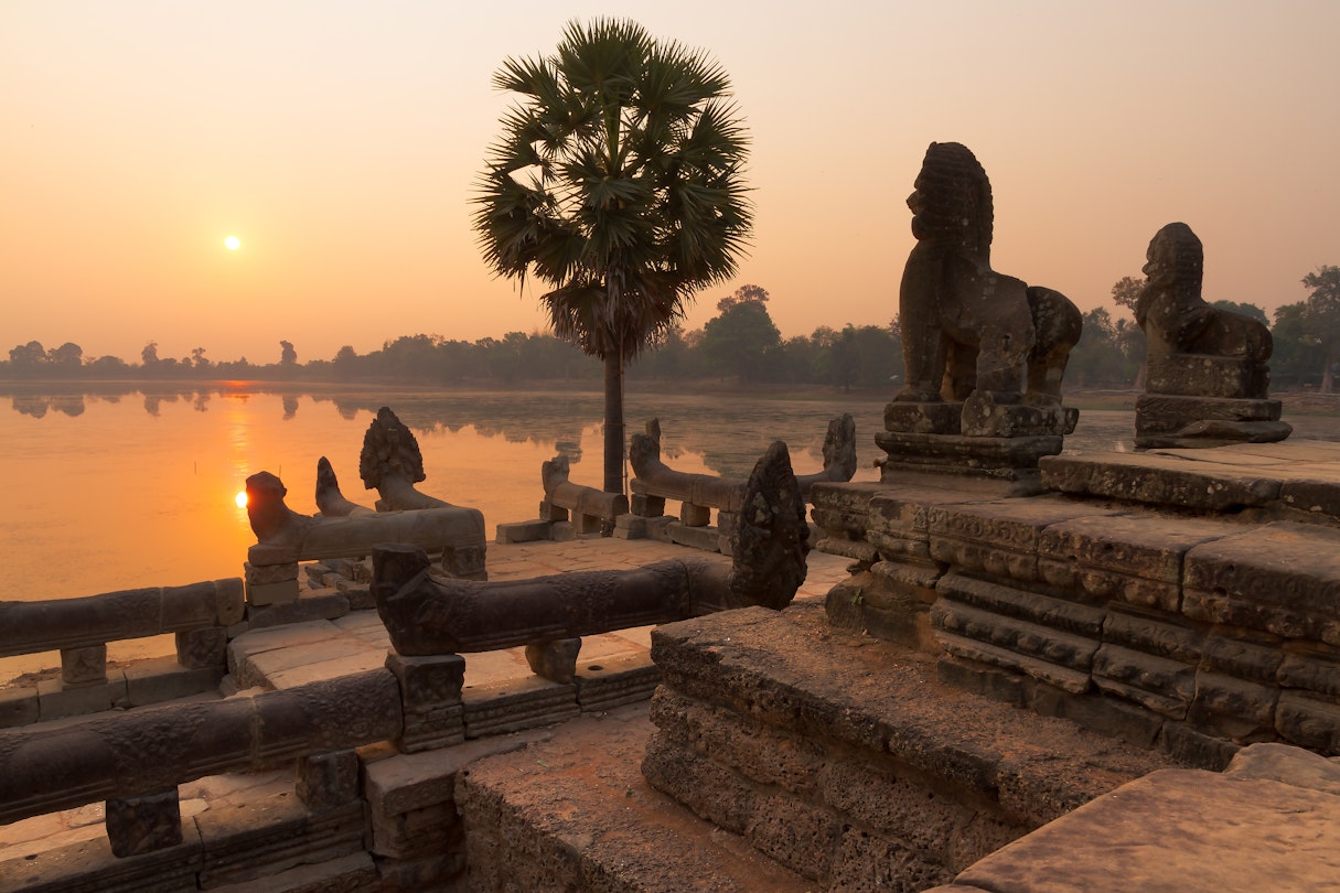 Srah Srang Temple at sunset, Angkor Wat, Cambodia.