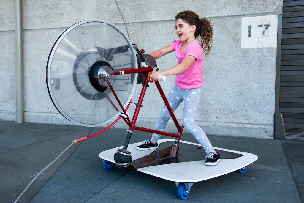 33_BicycleRopeSquirter_DSC_6860_GL.jpeg