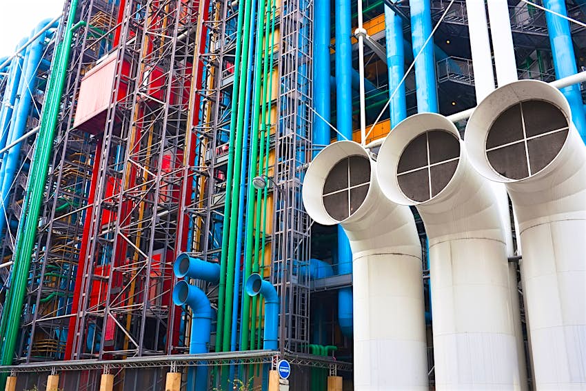 shutterstockRF_174969944.jpg Exterior piping of the Centre Pompidou, an avant-garde complex housing the National Museum of Modern Art