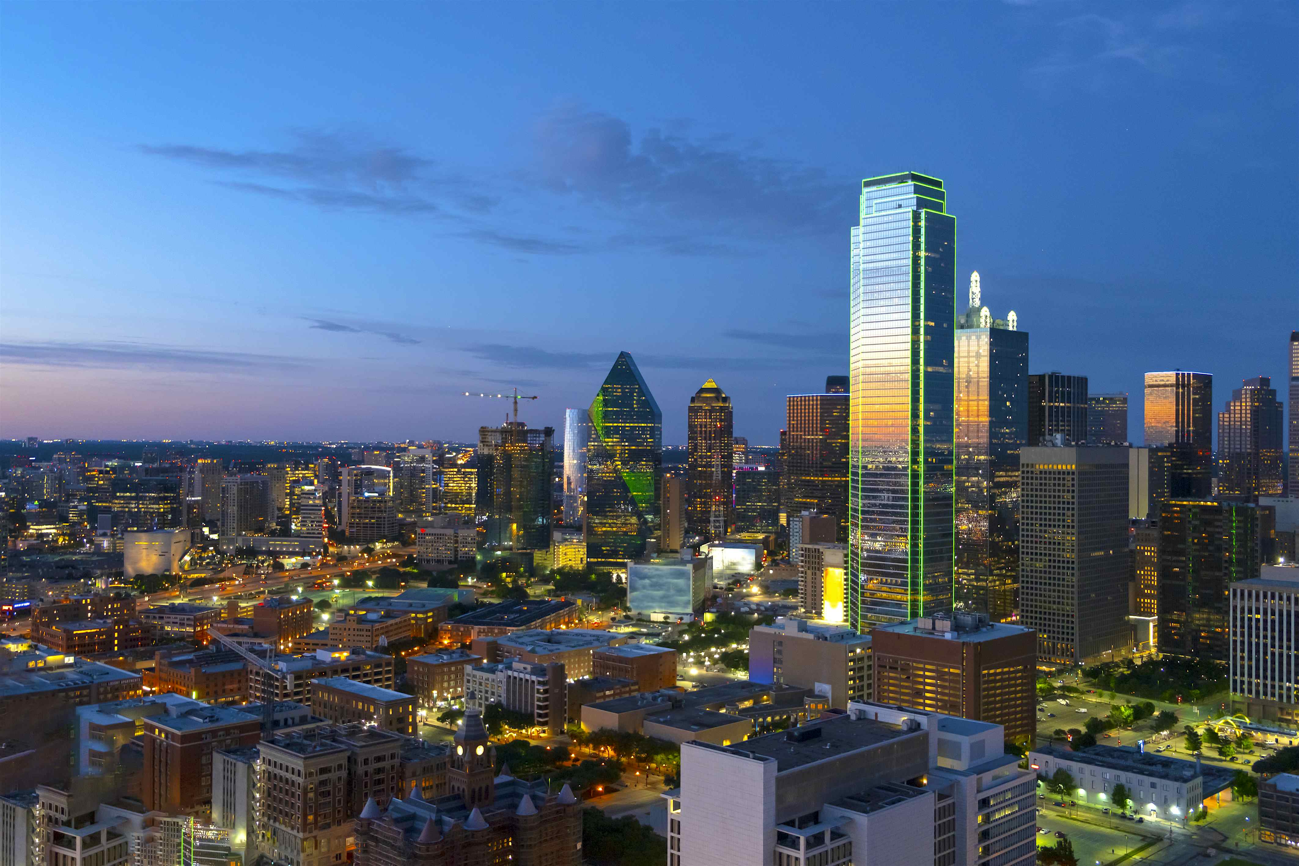 The best things to do in Dallas Lonely