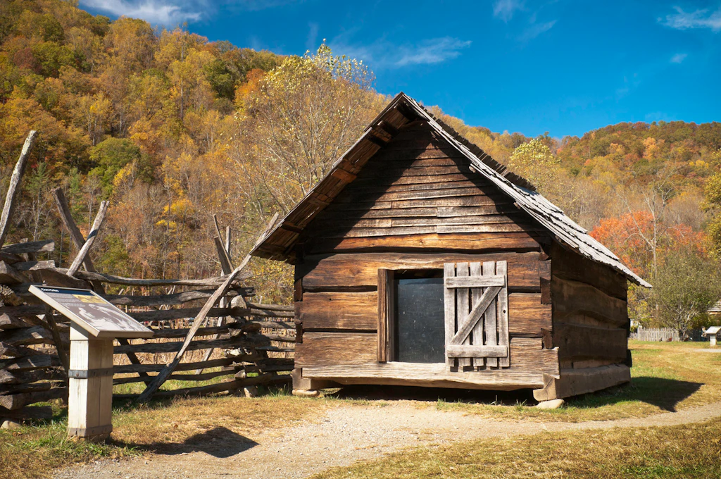 Barn, Oconaluftee, Great Smoky Mountain National Park, North Carolina, USA
