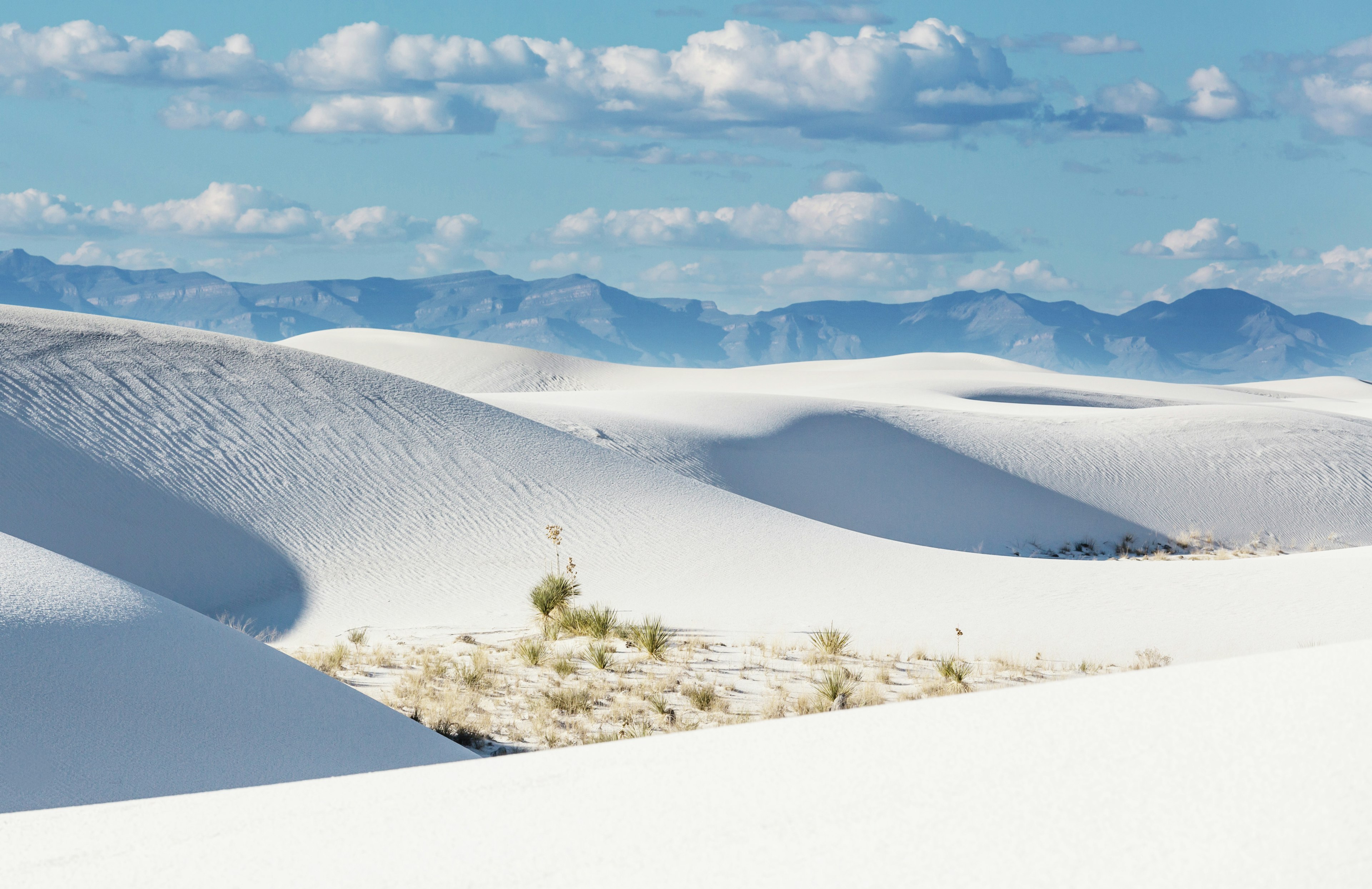 White sand dunes on a sunny day at White Sands National Monument, New Mexico, USA