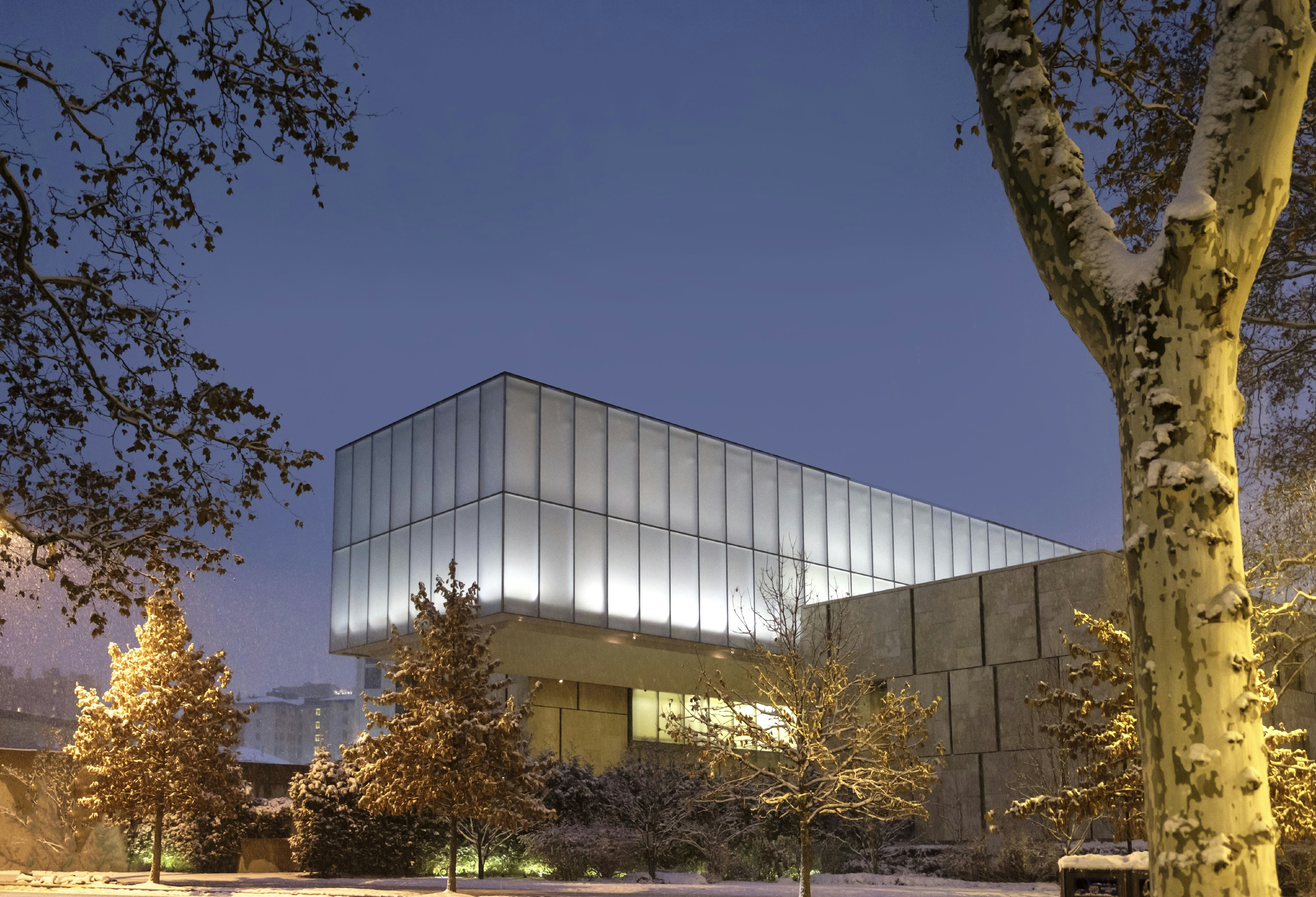 The Barnes Foundation Art Museum facade, Philadelphia, Pennsylvania, USA