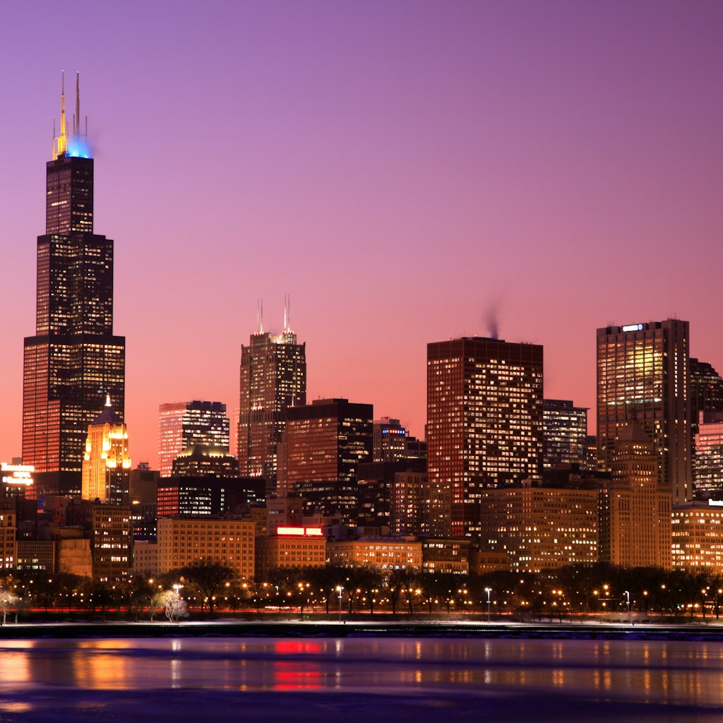Chicago skyline at dusk.