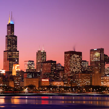 Chicago skyline at dusk.