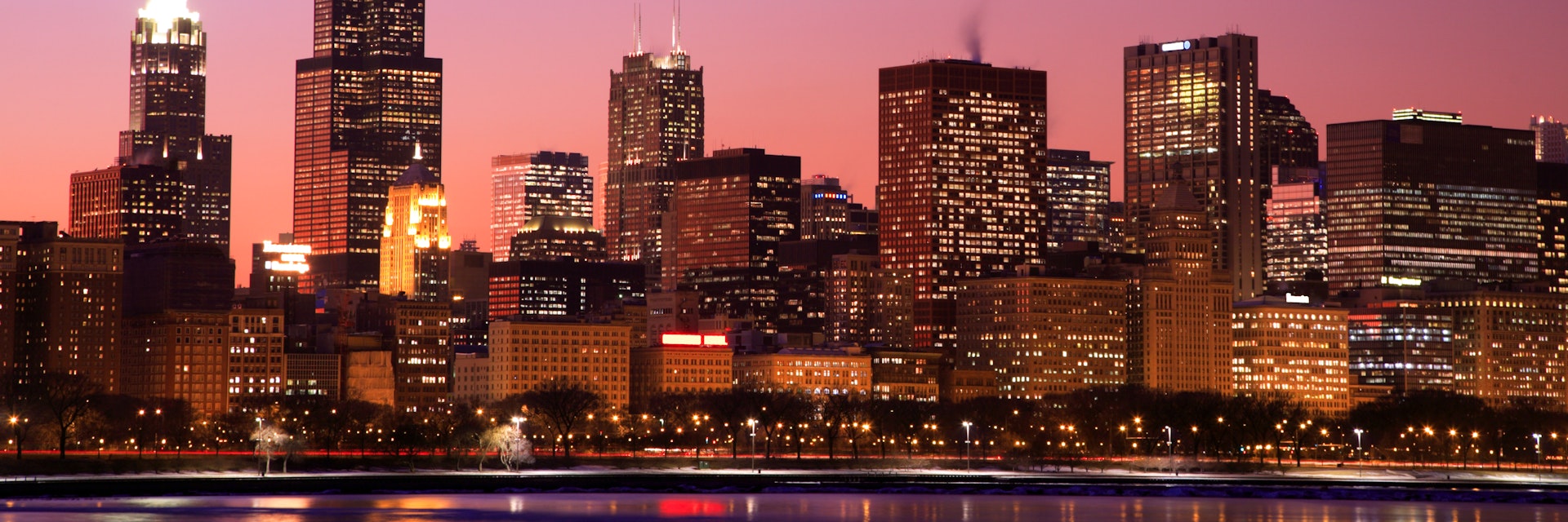 Chicago skyline at dusk.
