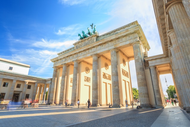 Sunlight streaming through the Brandenburg Gate