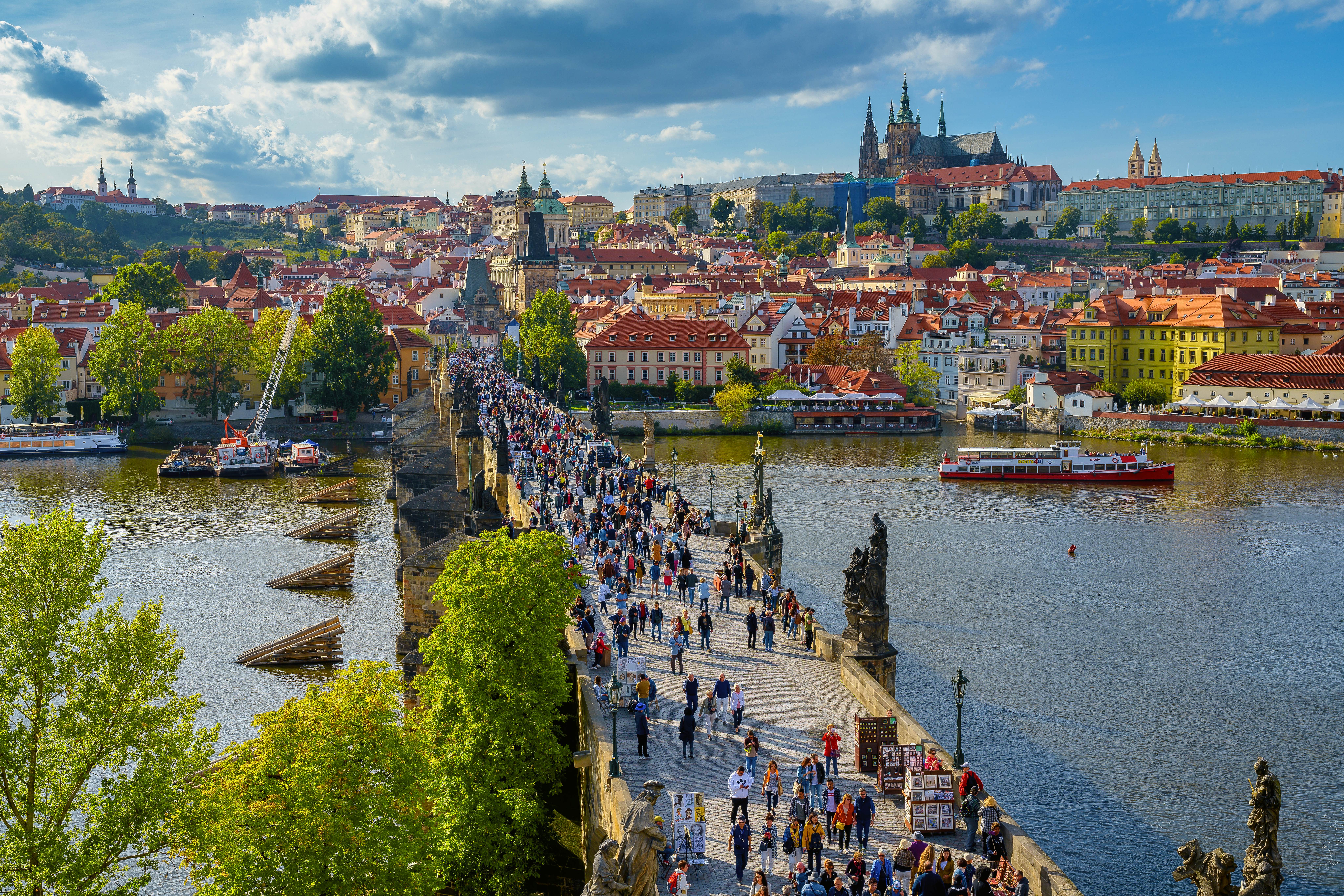 Fully Vaccinated Us Tourists Can Visit The Czech Republic