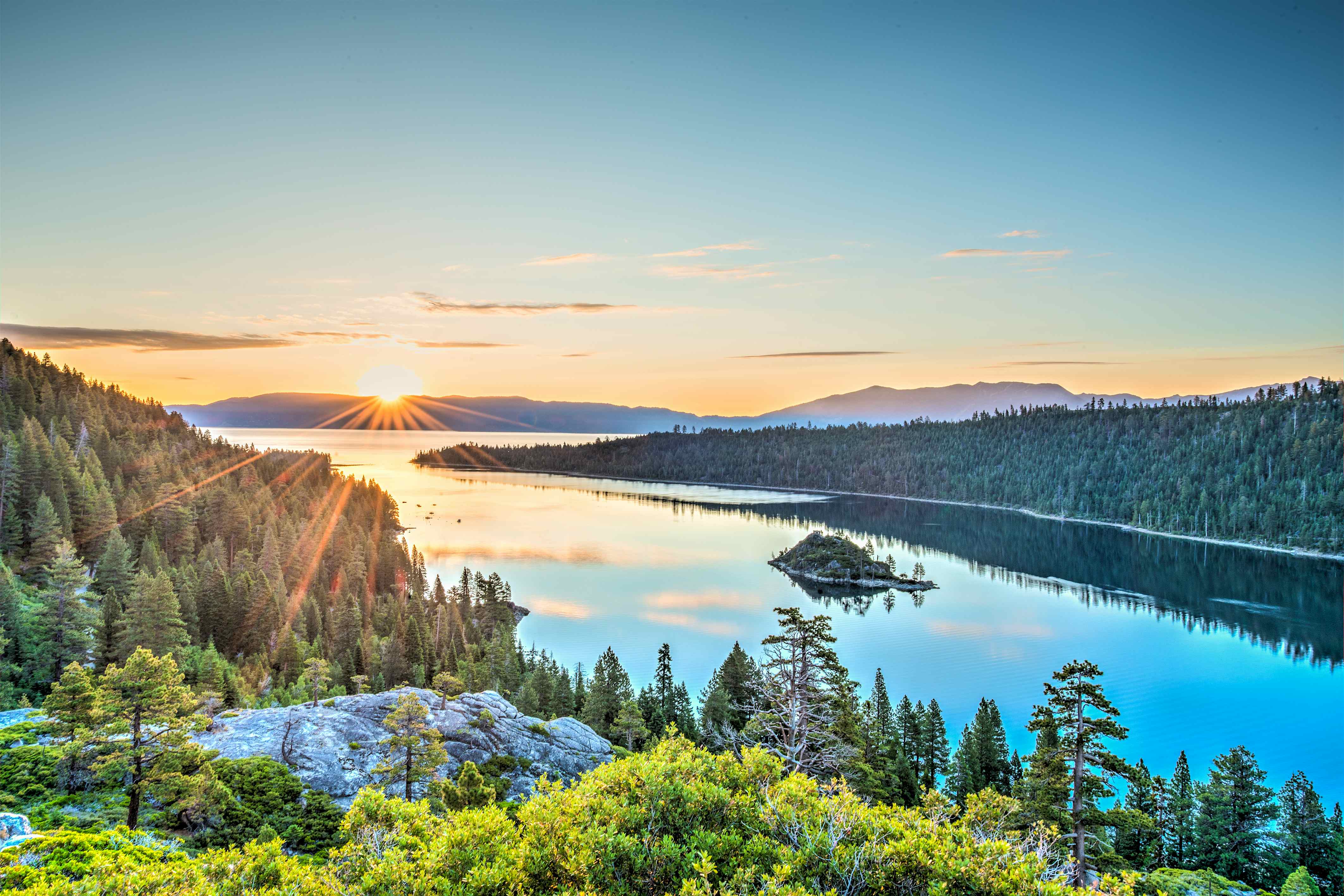 Best time to visit Lake Tahoe Lonely