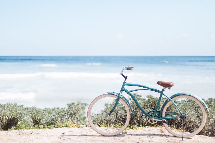 Vintage bicycle on the beach