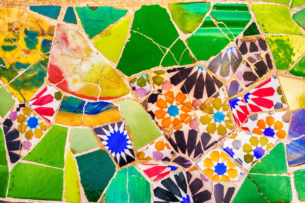 Gaudi's vibrantly colored tiles of Park Güell Gaudi's vibrantly colored tiles of Park Güell