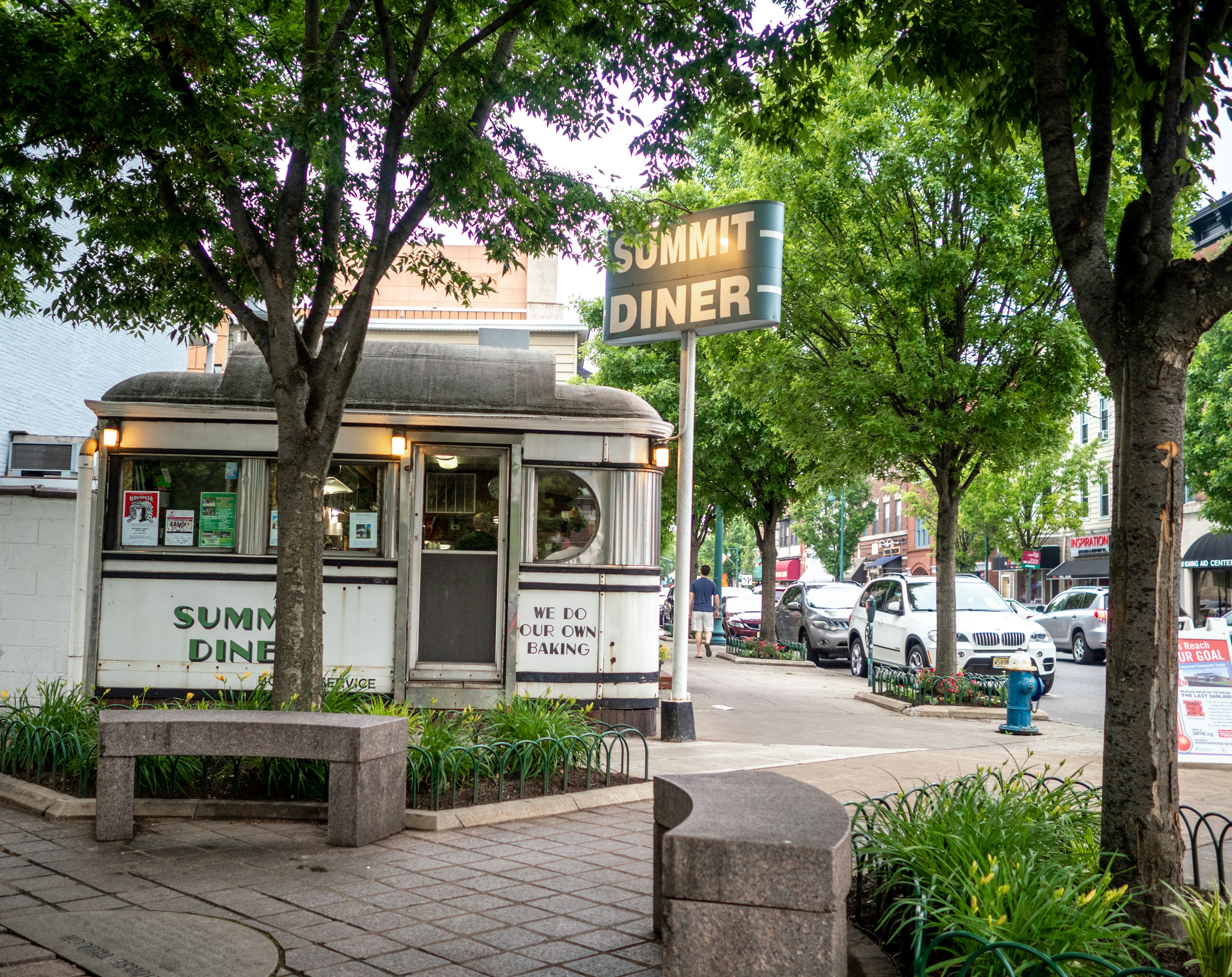 Exterior of a roadside diner that looks like a railway car