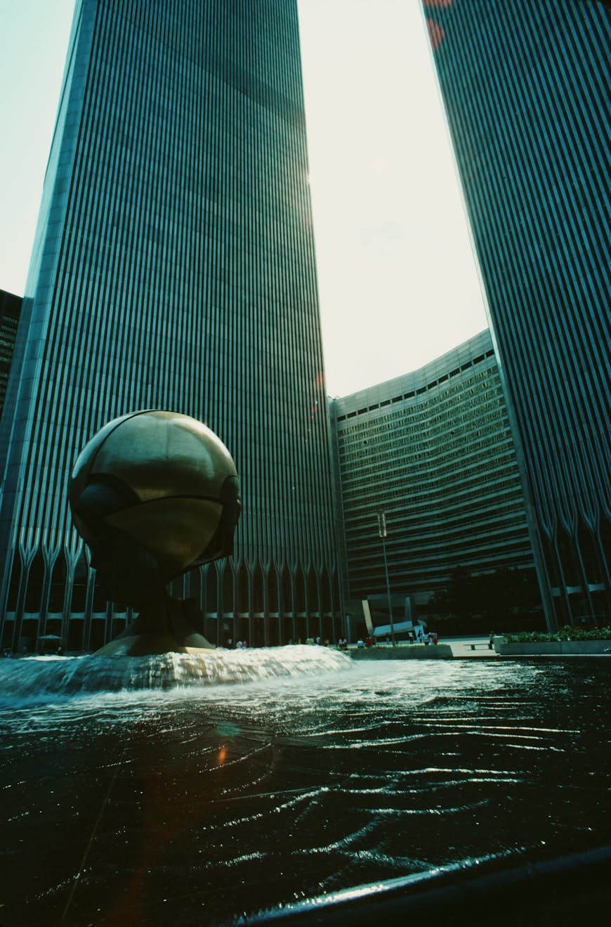 The Sphere, World Trade Center, 1984
