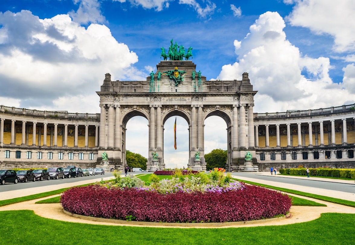 Bruxelles, Belgium. Parc du Cinquantenaire with the Arch built for the Golden Jubilee celebrations of Belgian independence in 1880.