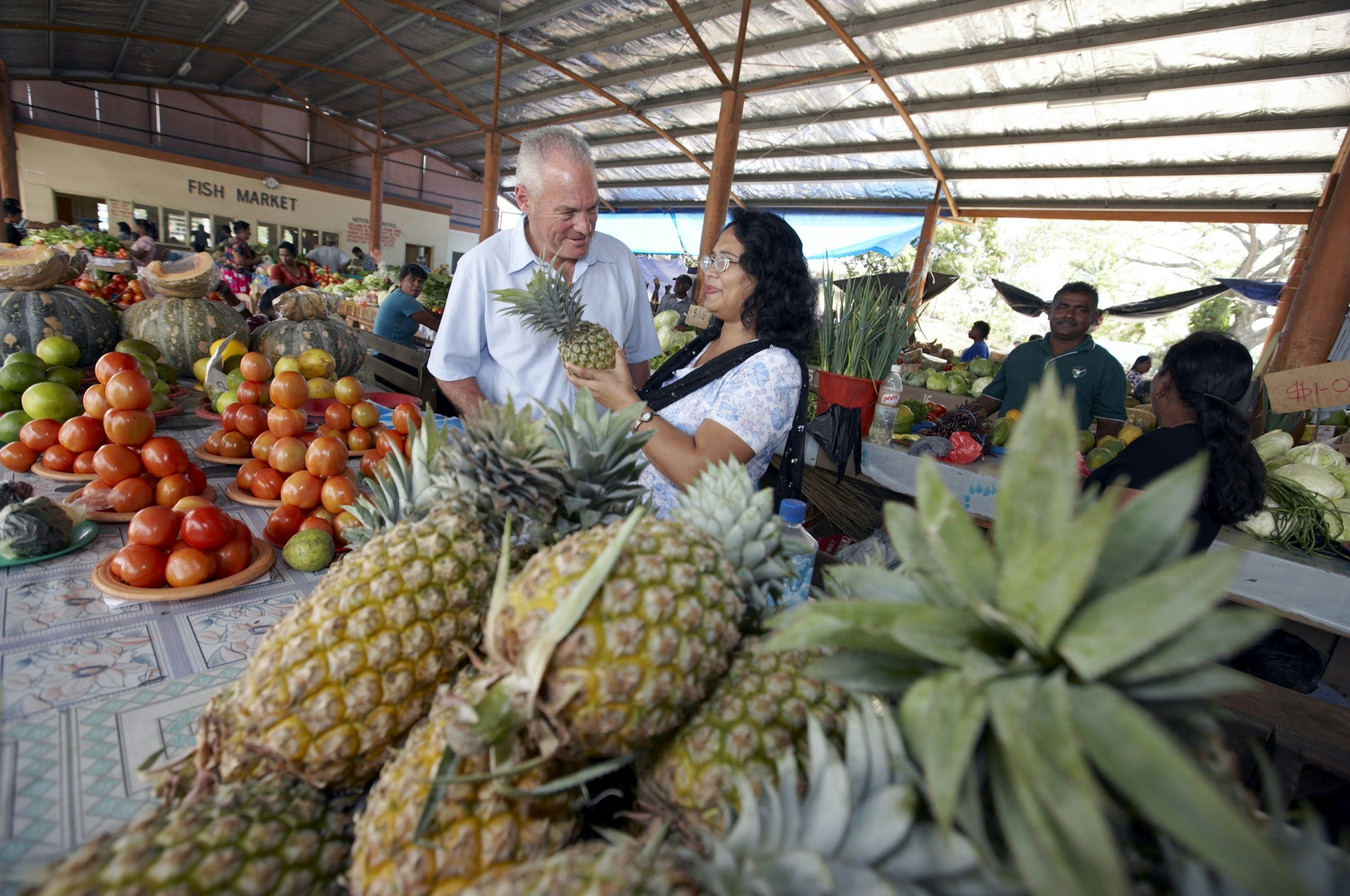 Fiji_Welcome_Market.jpg