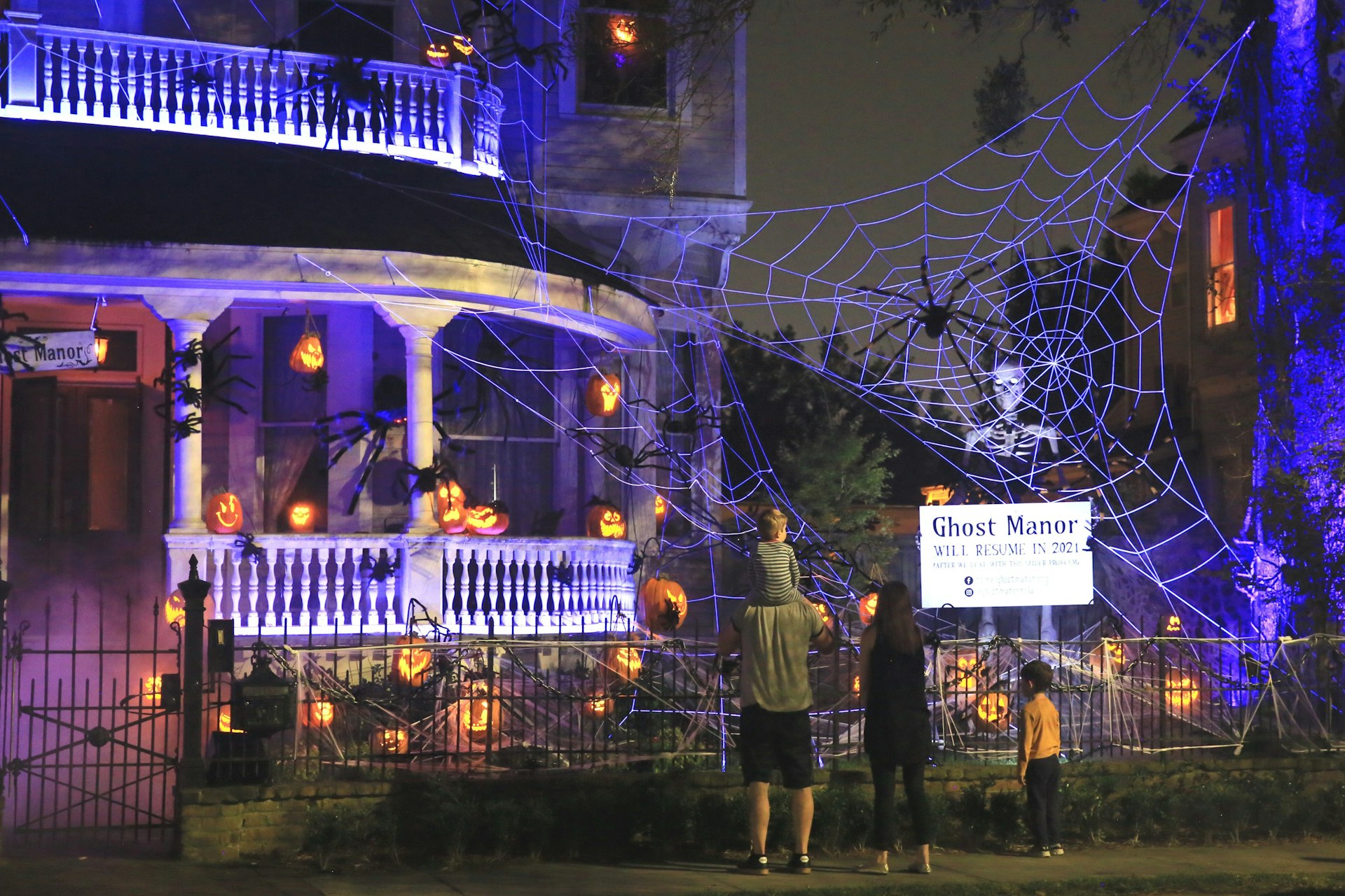 A historic New Orleans mansion decked out for Halloween