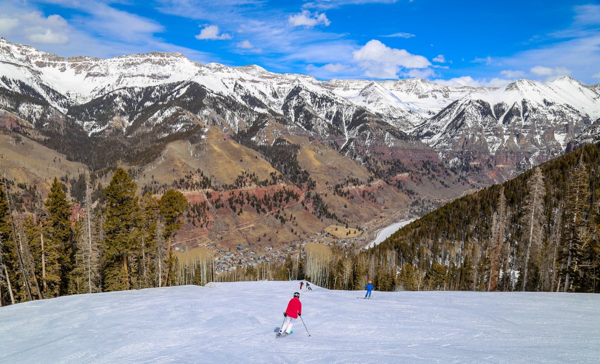 16 of the most luxurious ski resorts to visit in North America this