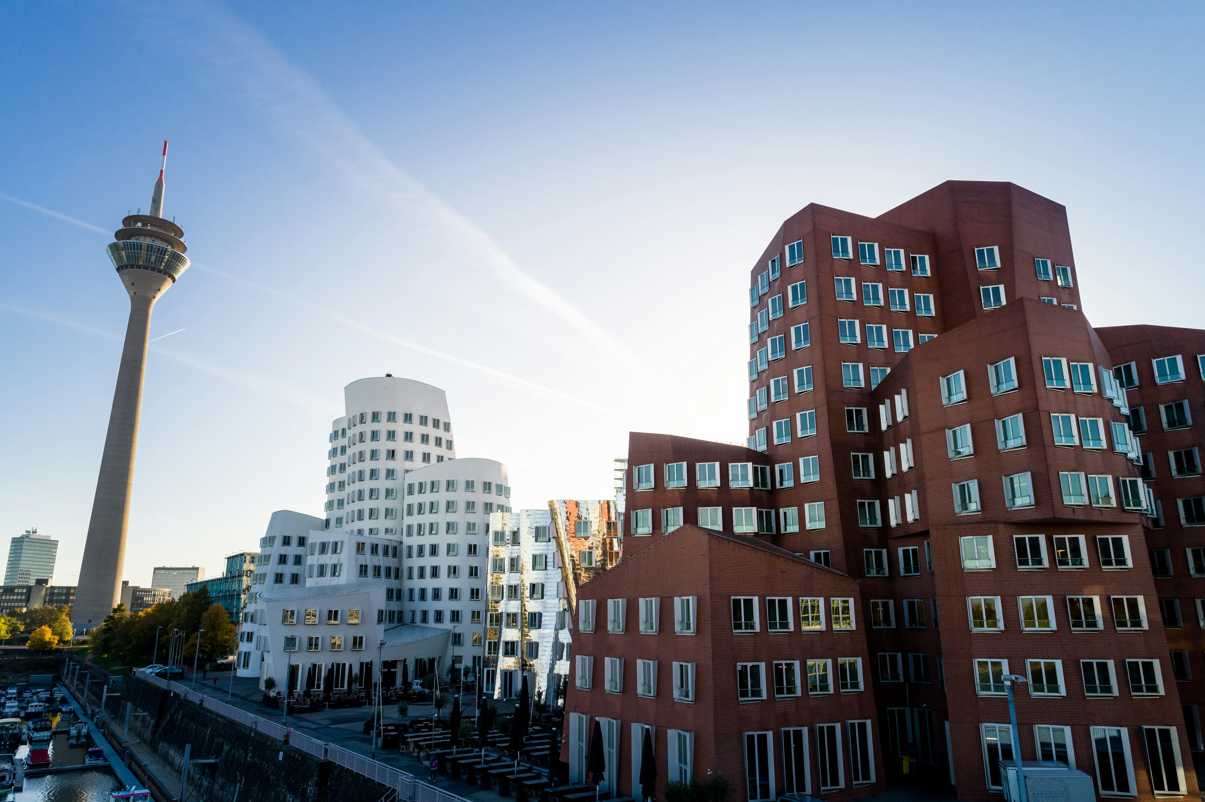 Düsseldorf_Medienhafen_0339 -® Tourismus NRW e.V. (A1).jpg