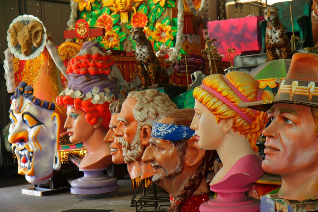 Giant head statues at Mardi Gras World. (Photo by: Jeffrey Greenberg/Universal Images Group via Getty Images)