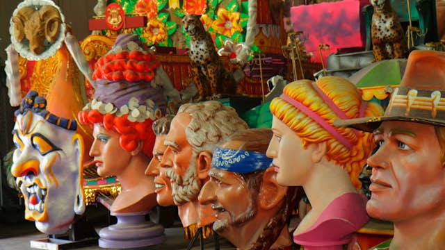 Giant head statues at Mardi Gras World. (Photo by: Jeffrey Greenberg/Universal Images Group via Getty Images)