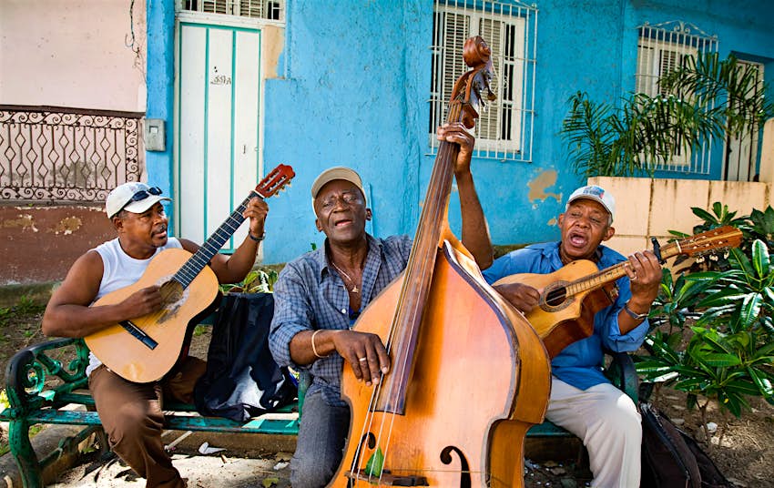Street musicians in Santiago de Cuba