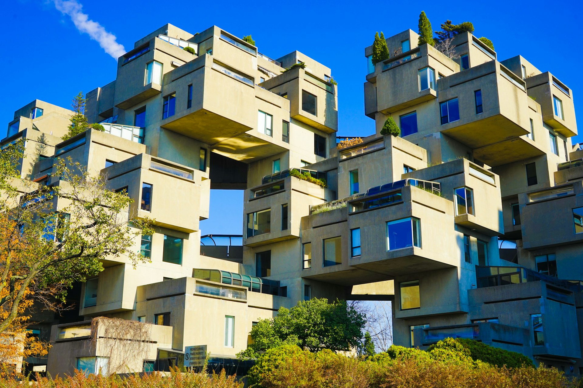 The eye-catching concrete forms of Habitat 67, Montreal, with separate buildings seemingly stacked on top of each other in a non-uniform way