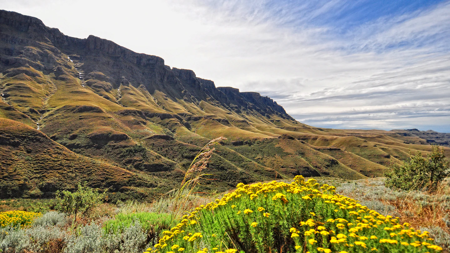 Programs Explore Sa 12 Best Hikes In South Africa To Experience – TMBI