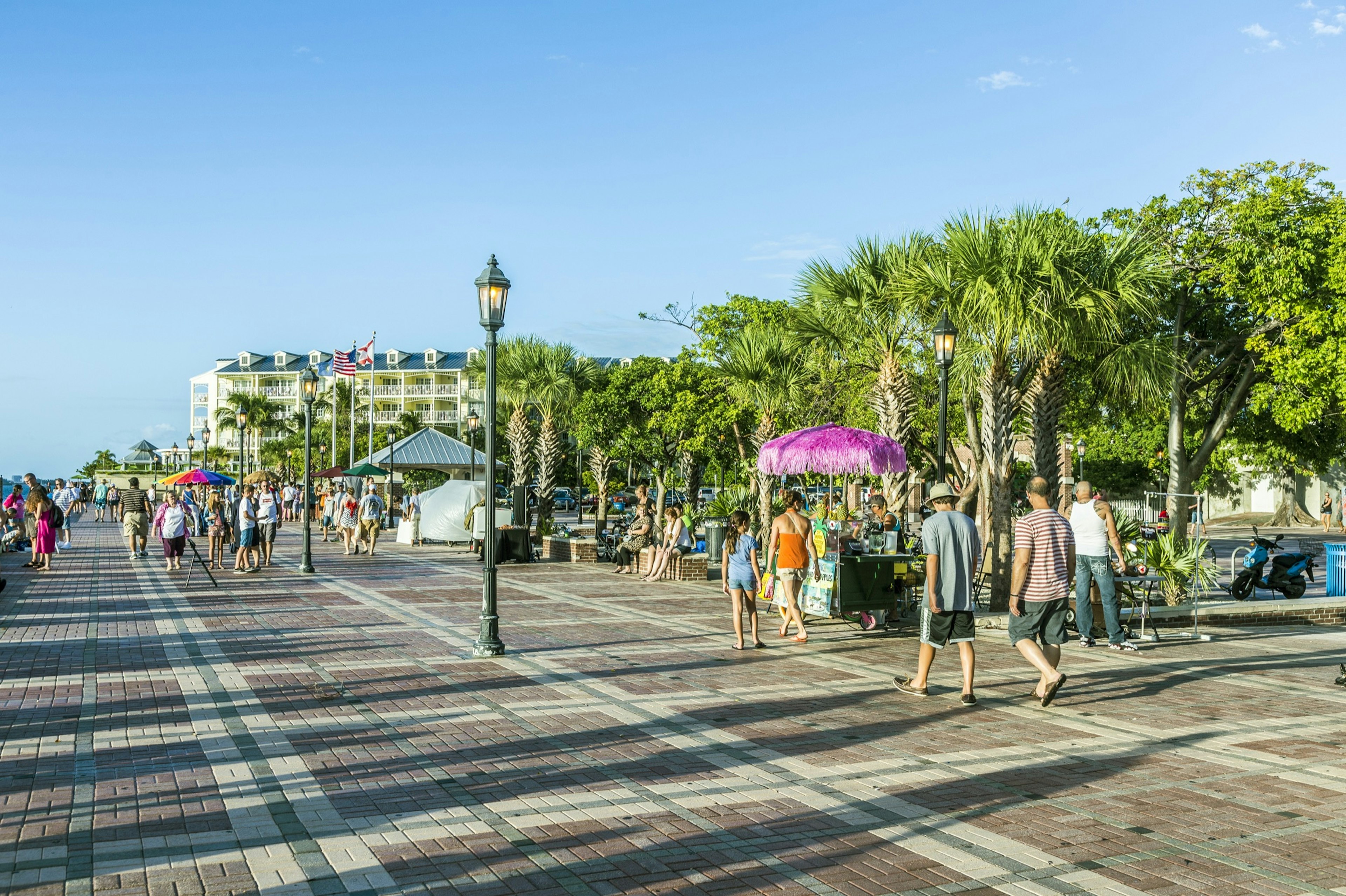 Florida-Keys-Outdoors_walking.jpg