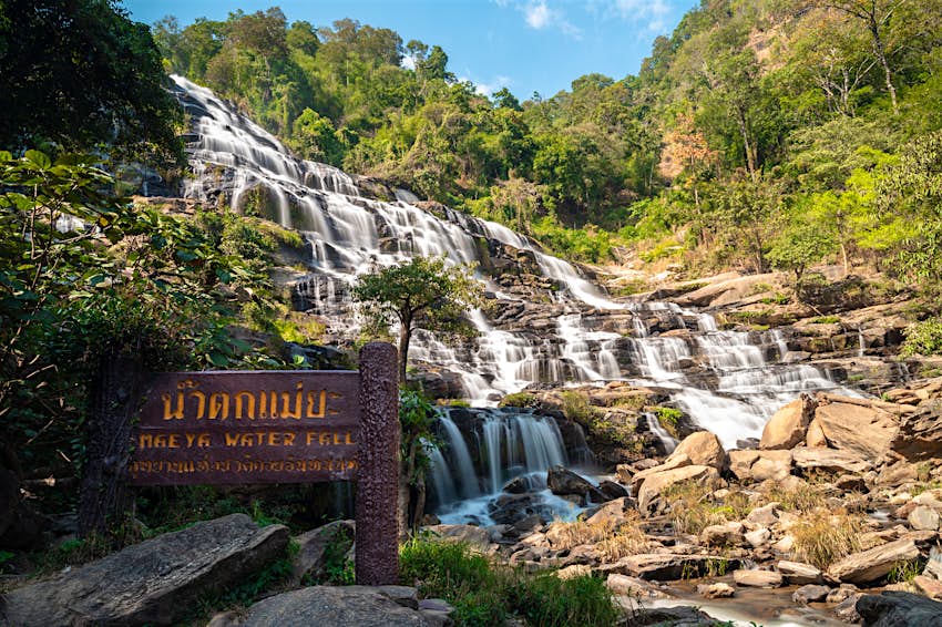 Cascade de Mae Ya, la plus grande cascade du parc national de Doi Inthanon, Chiang Mai