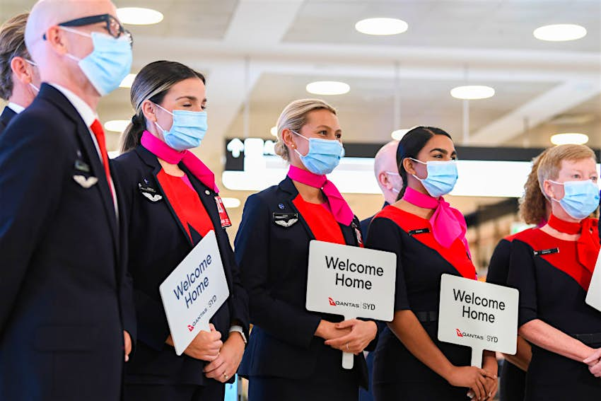 L'aéroport de Sydney accueille les voyageurs internationaux alors que les restrictions aux frontières s'assouplissent