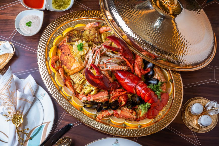 Qatar_Fine-Dining_Yasmine-Palace_Food.jpg