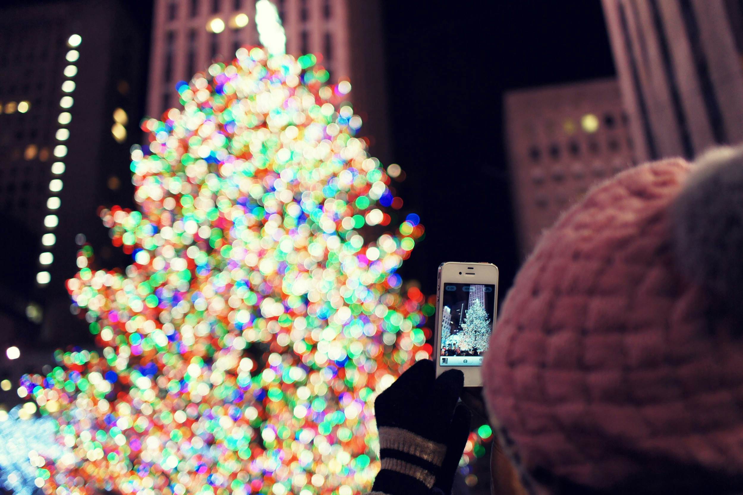 Christmas in New York City, Kid Reporters' Notebook