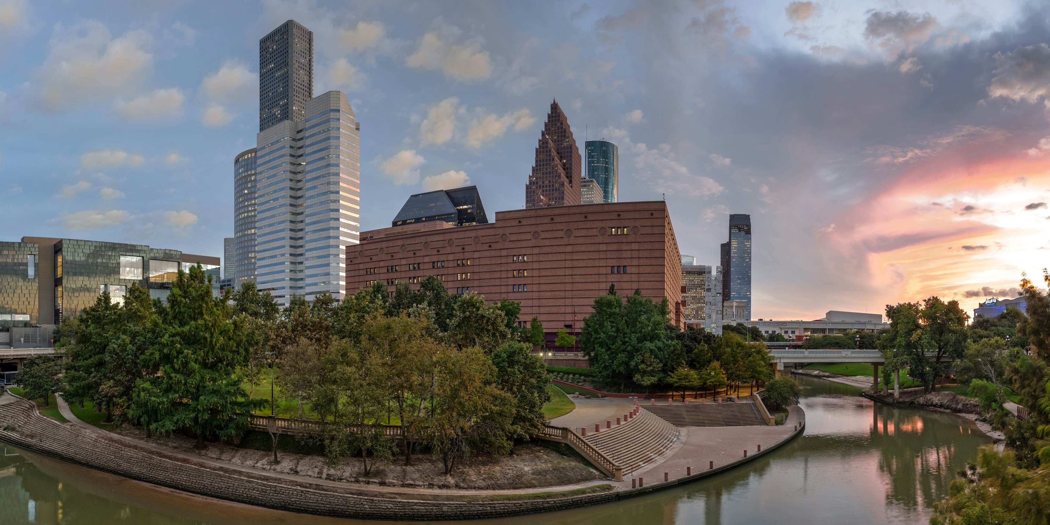 Guide to spotting Houston's most iconic architectural gems Lonely