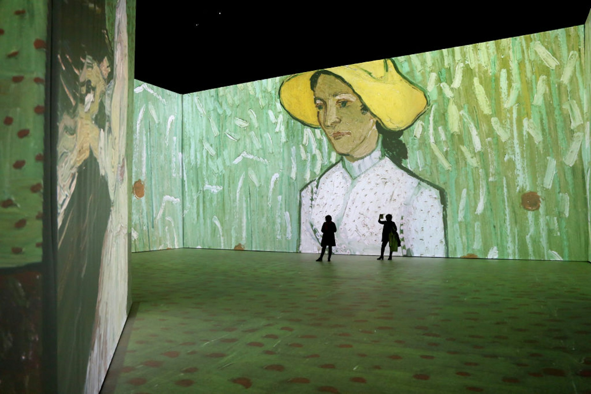Van Gogh immersive exhibition in Canada