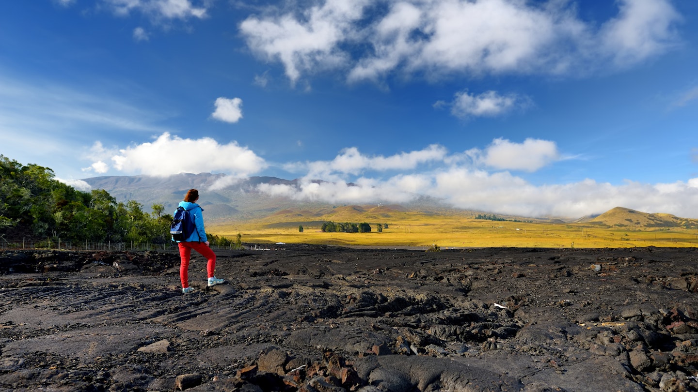 The rough surface of frozen lava after Mauna Loa volcano eruption on Big Island, Hawai'i
