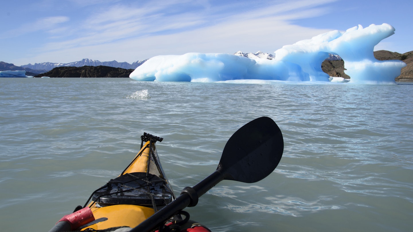 Tourism kayak in Patagonia Argentina, Campo de Hielo Sur. Lago Argentino, Santa Cruz, Argentina.