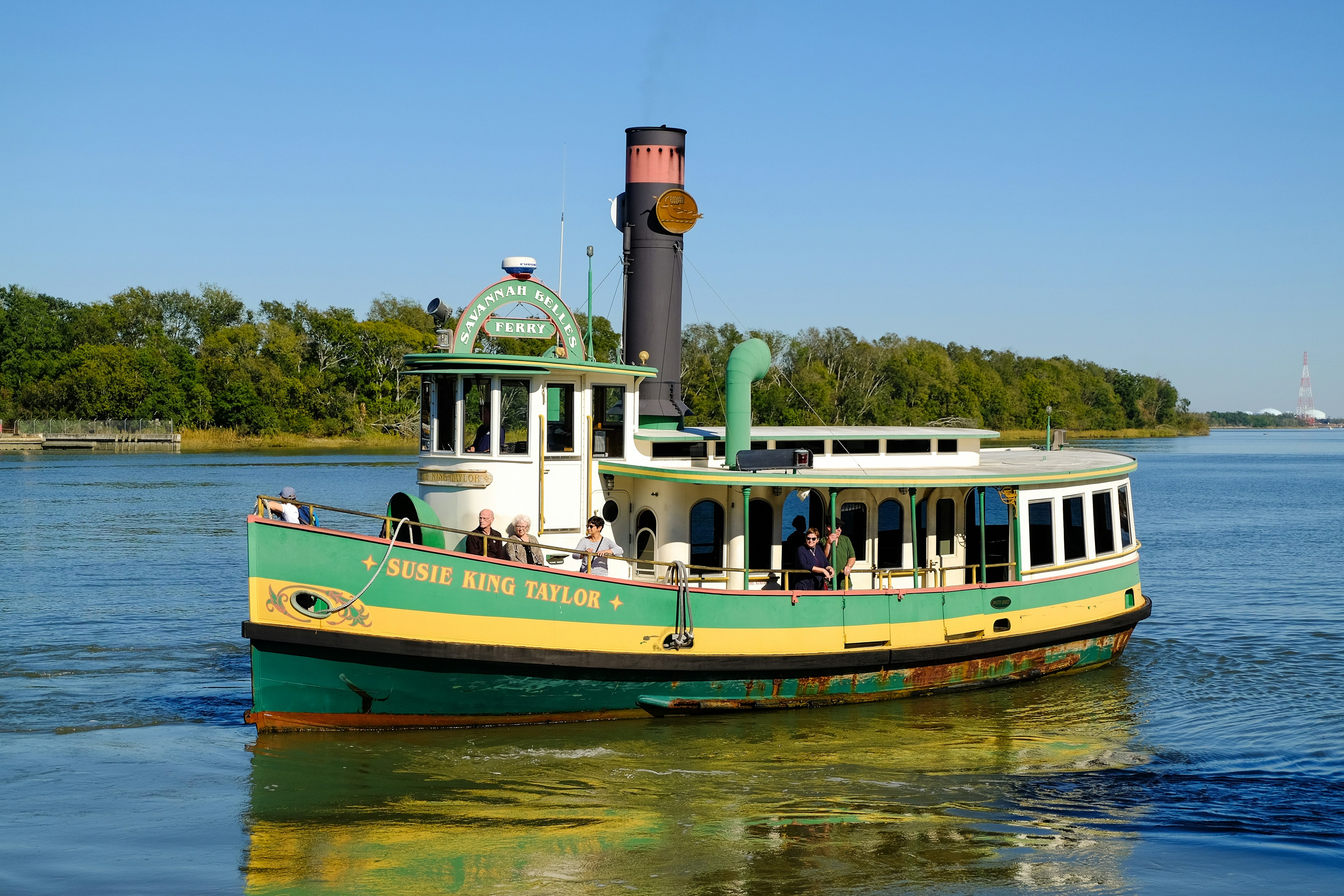 Waterfront of Savannah, Georgia USA and Savannah Belles Ferry