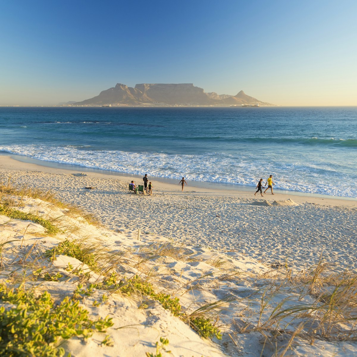 Bloubergstrand Beach with Table Mountain in background.