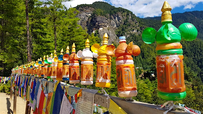 UK eases travel rules, a 'new' hiking trail opens in Bhutan: Here's your Friday ..