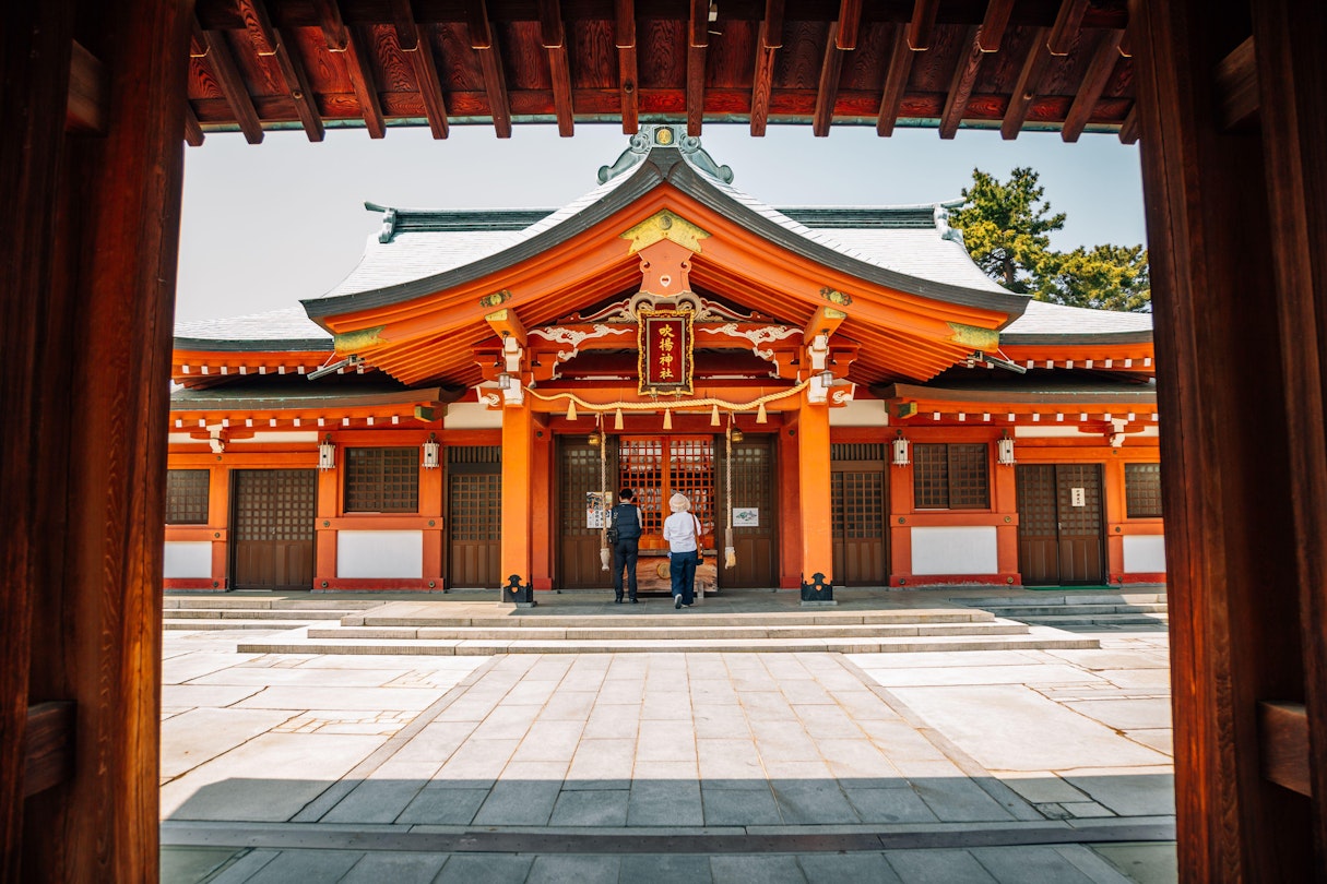 2DB0F99 Ehime, Shikoku, Japan - April 21, 2019 : Imabari Castle park Fukiage Shrine