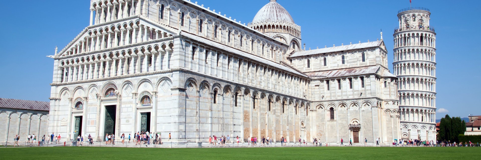 Leaning tower of Pisa, Italy
Piazza del Duomo
; Shutterstock ID 456166966; your: Bridget Brown; gl: 65050; netsuite: Online Editorial; full: POI Image Update