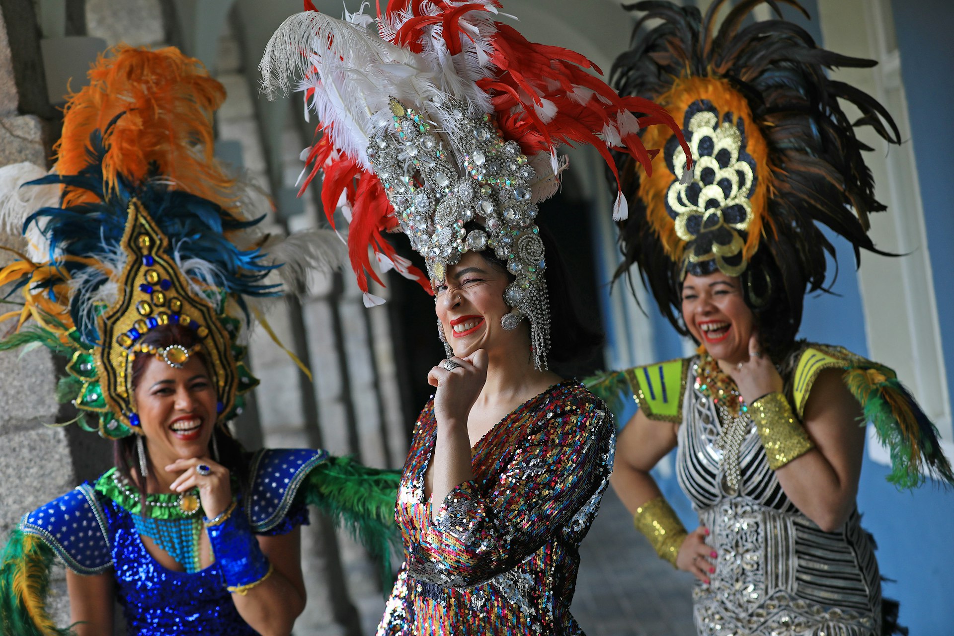 Lord Mayor of Dublin, Alison Gilliland and Festival Parade participants, dancers from Samba Dance Brazil, Alma Boliviana Dance Ballet and CICI India