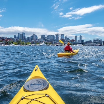 Kayaking at Lake Union in Seattle.