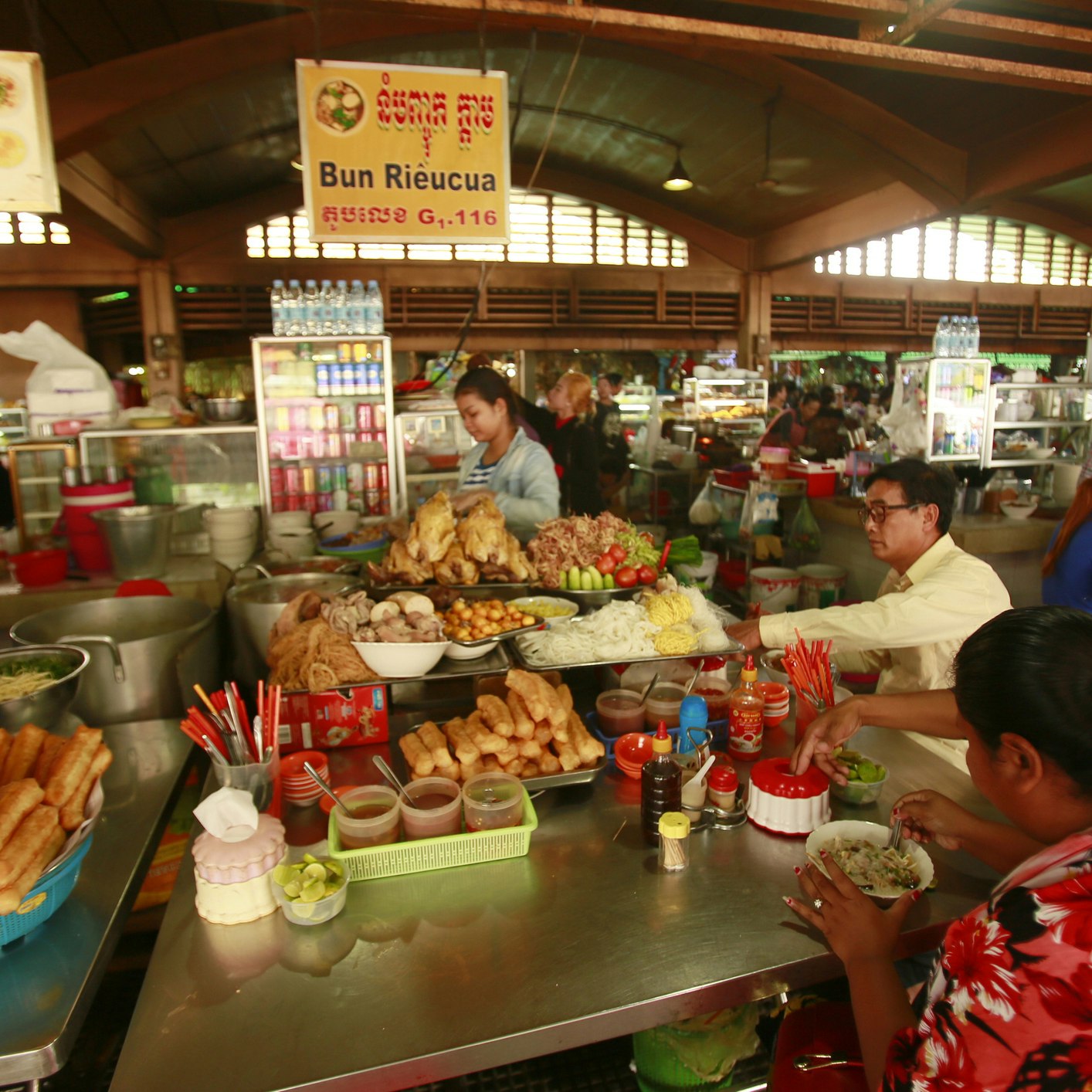 Dining at street food markets in cities like Phnom Penh is a great way to save money