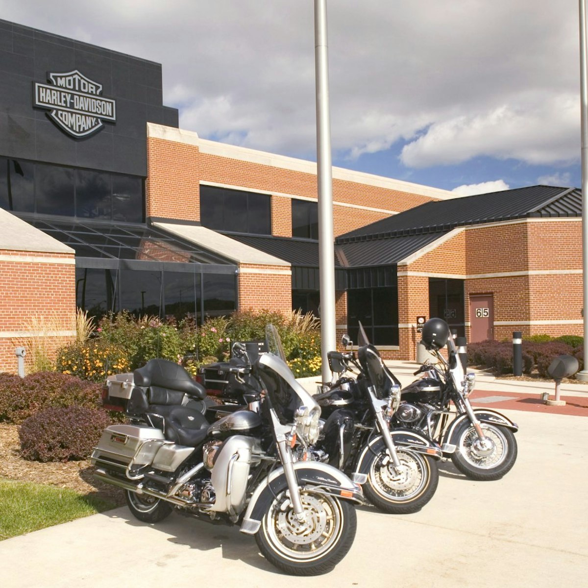 A2GXH6 USA, Wisconsin, Milwaukee: Milwaukee Industry: Engine Plant Harley Davidson Motor Cycles
Harley-Davidson Plant
