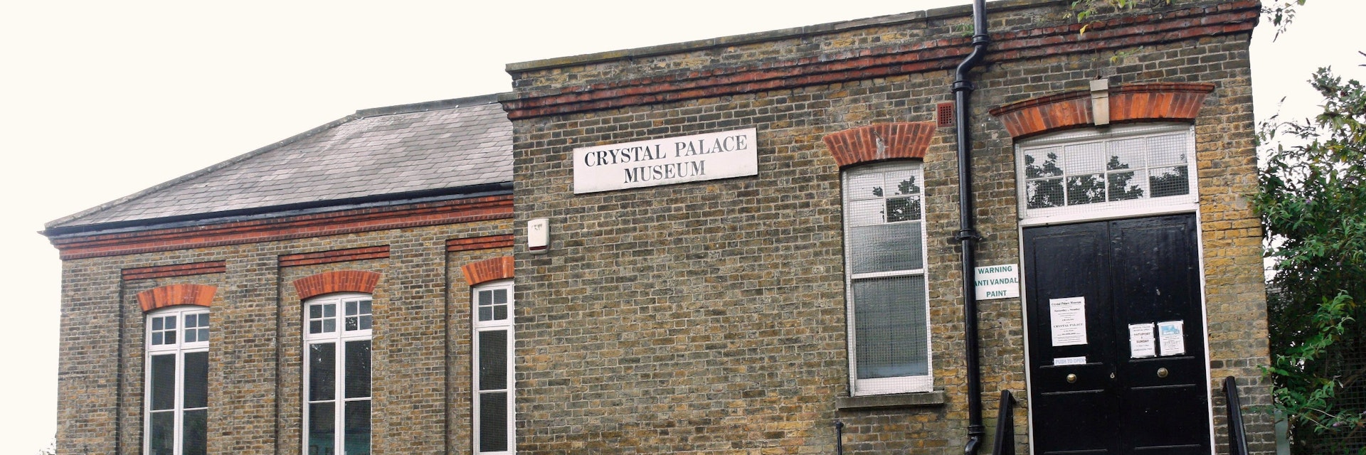2GKC51C Crystal Palace Museum, South London, United Kingdom.