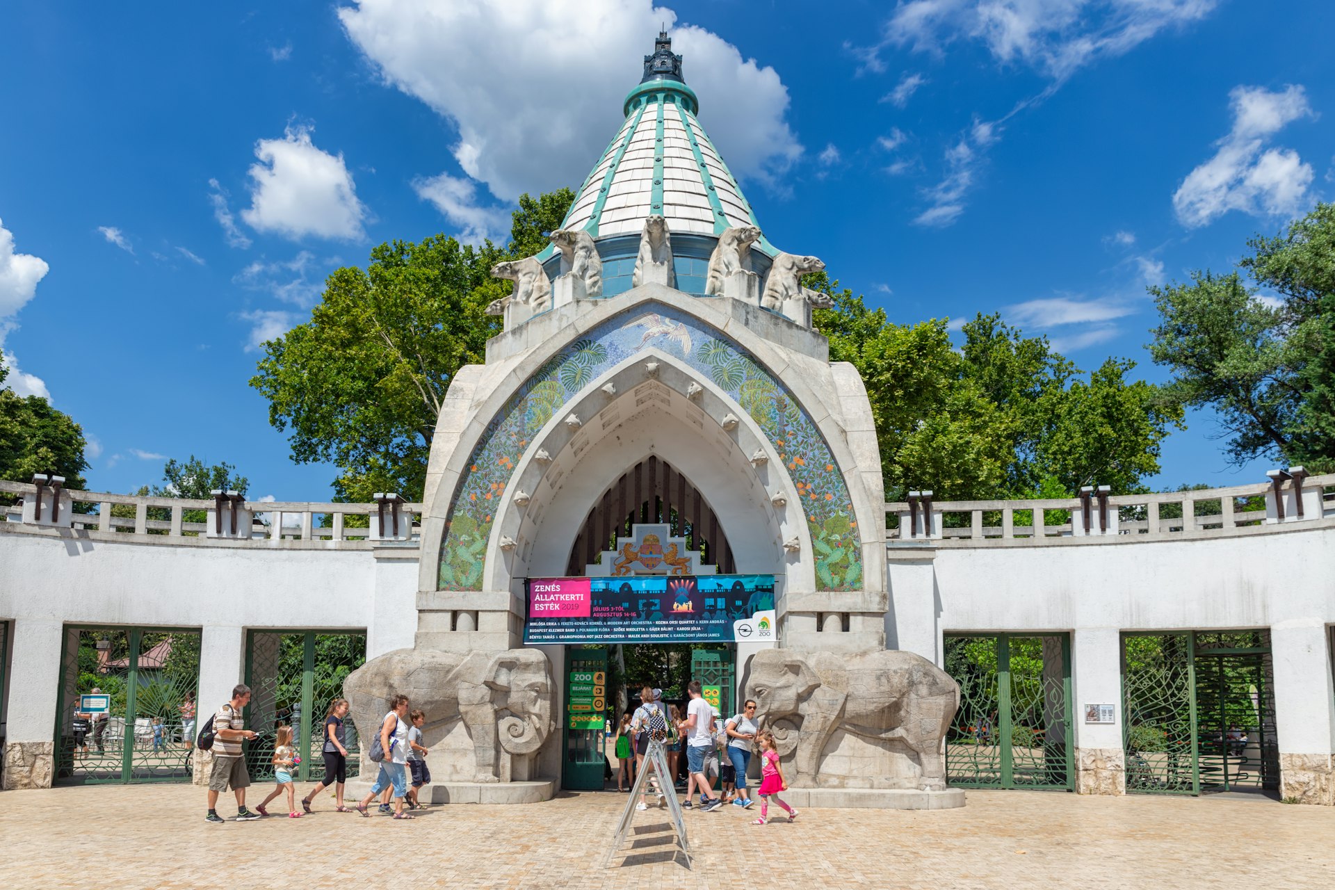 Visitors near the entrance of Budapest Zoo