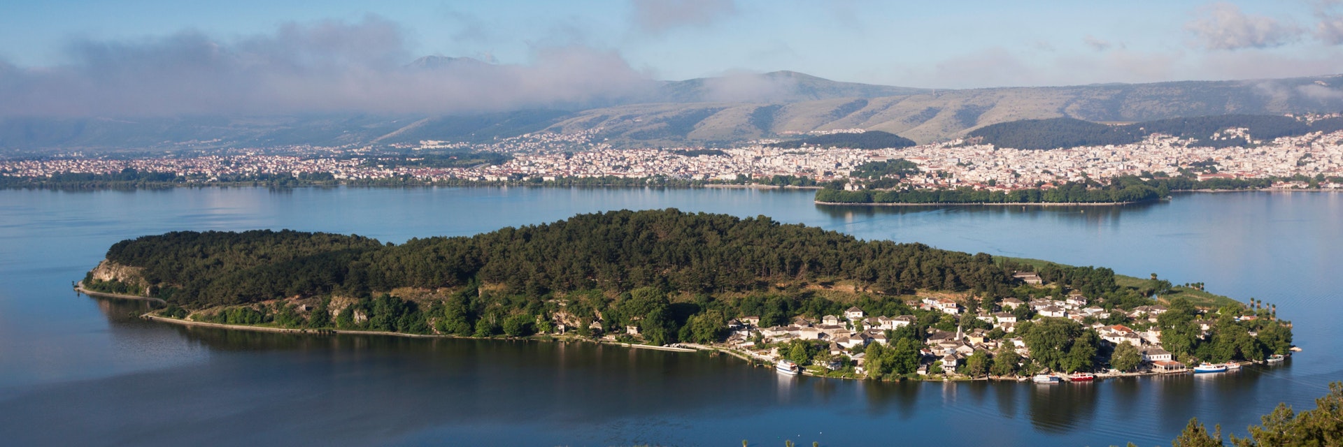 Greece, Epirus Region, Ioannina, elevated city view, Lake Pamvotis and Nisi Island.