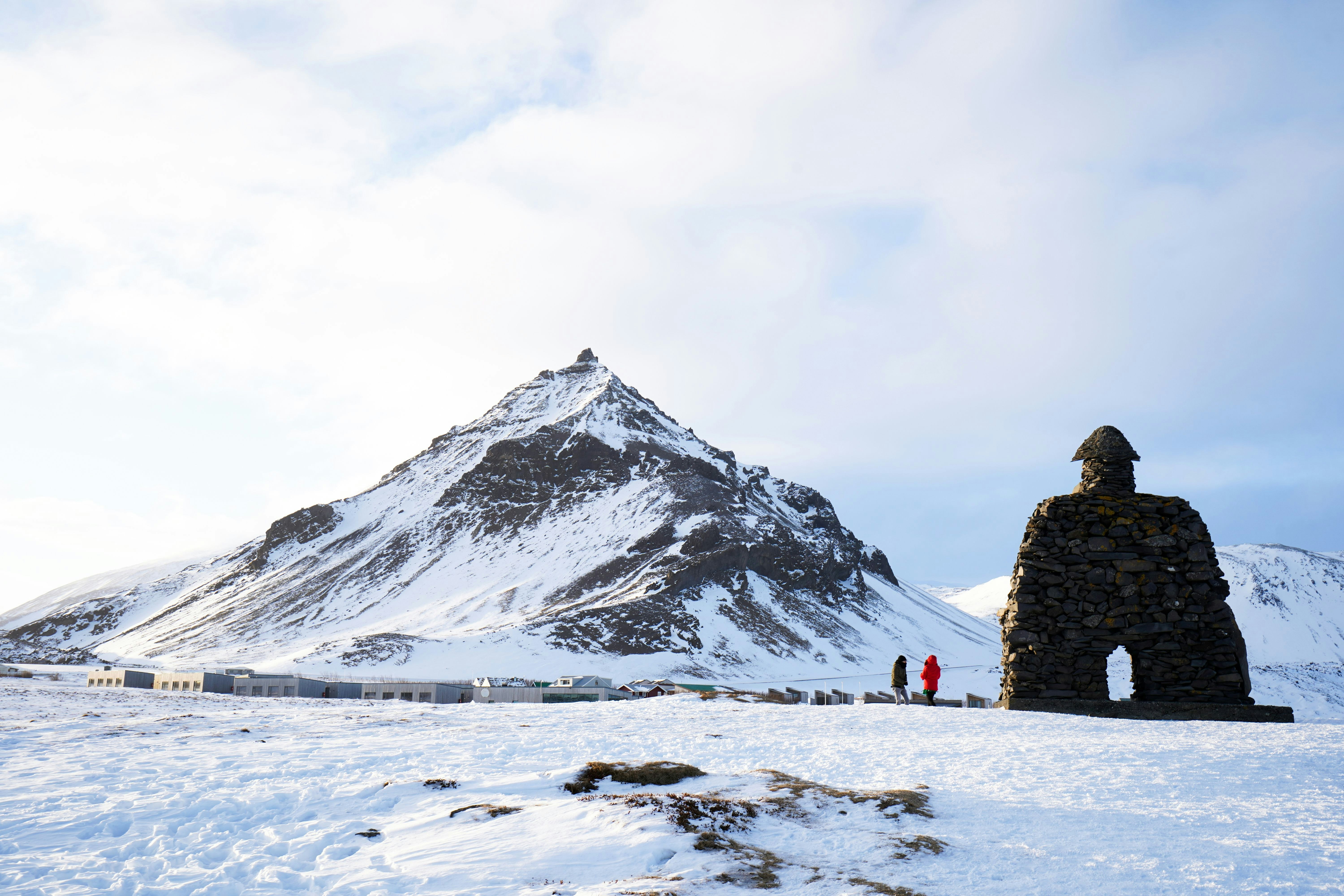 Snæfellsjökull national park lies in the westernmost part of Snæfellsnes peninsula ; 
Snæfellsjökull National Park 
Shutterstock ID 1701342907; your: Bridget Brown; gl: 65050; netsuite: Online Editorial; full: POI Image Update